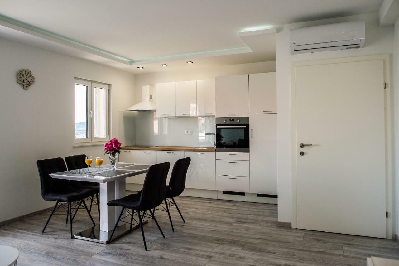 Solin Apartments Praetorium Kültér fotó